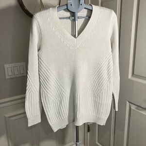 Athleta WHITE Thick Knit V-Neck Sweater